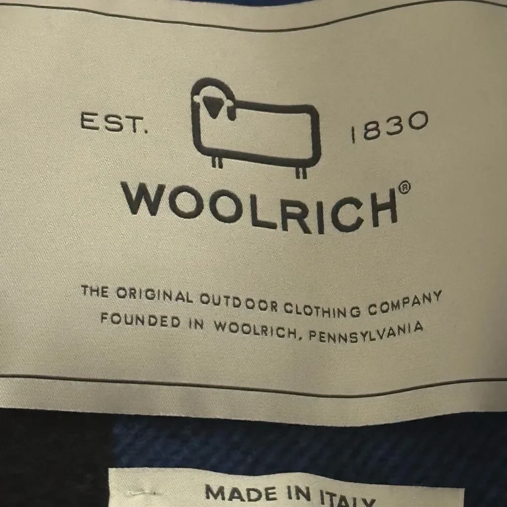WOOLRICH BLANKET. BUFFALO BLUE